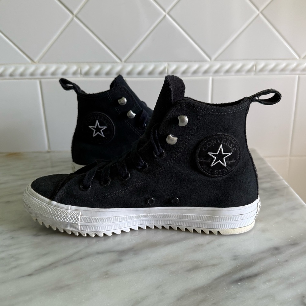 Converse Hiker Black and White All Star Chuck Taylor